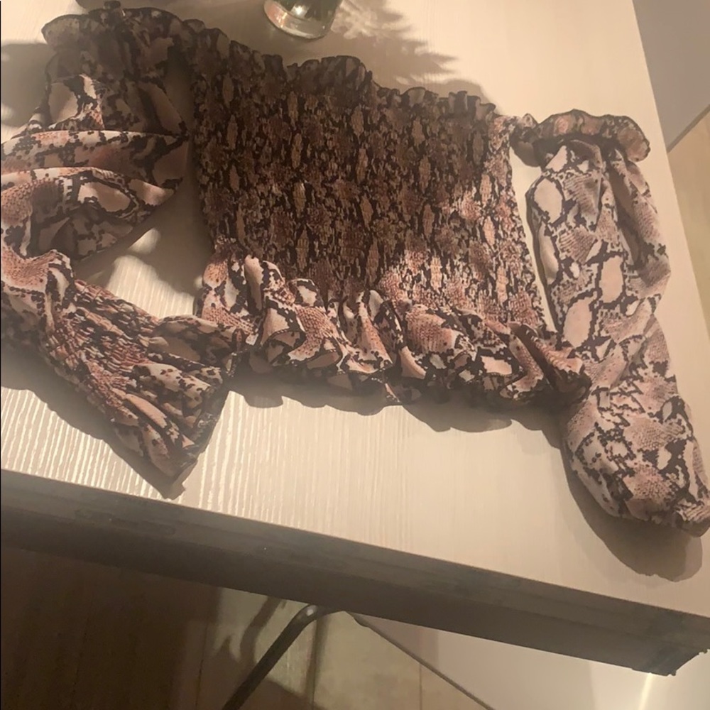 Beautiful top worn twice